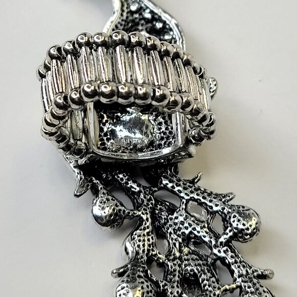 Rhinestones Peacock Ring Stretch Band - Picture 10 of 10